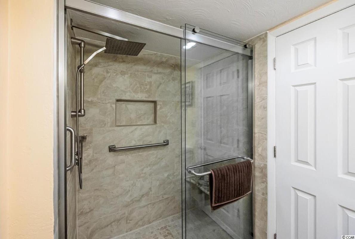 Spacious Ocean View Suite With Beautiful Updates! - Ocean Dunes Tower 2 Unit 6121 - Sleeps 6 Guests! Myrtle Beach Exterior foto
